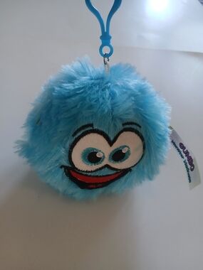 Vintage Plush Blue Fuzzy Keychain Toy -Cute Smile Pom, Brand Mo Chi From Nitendo